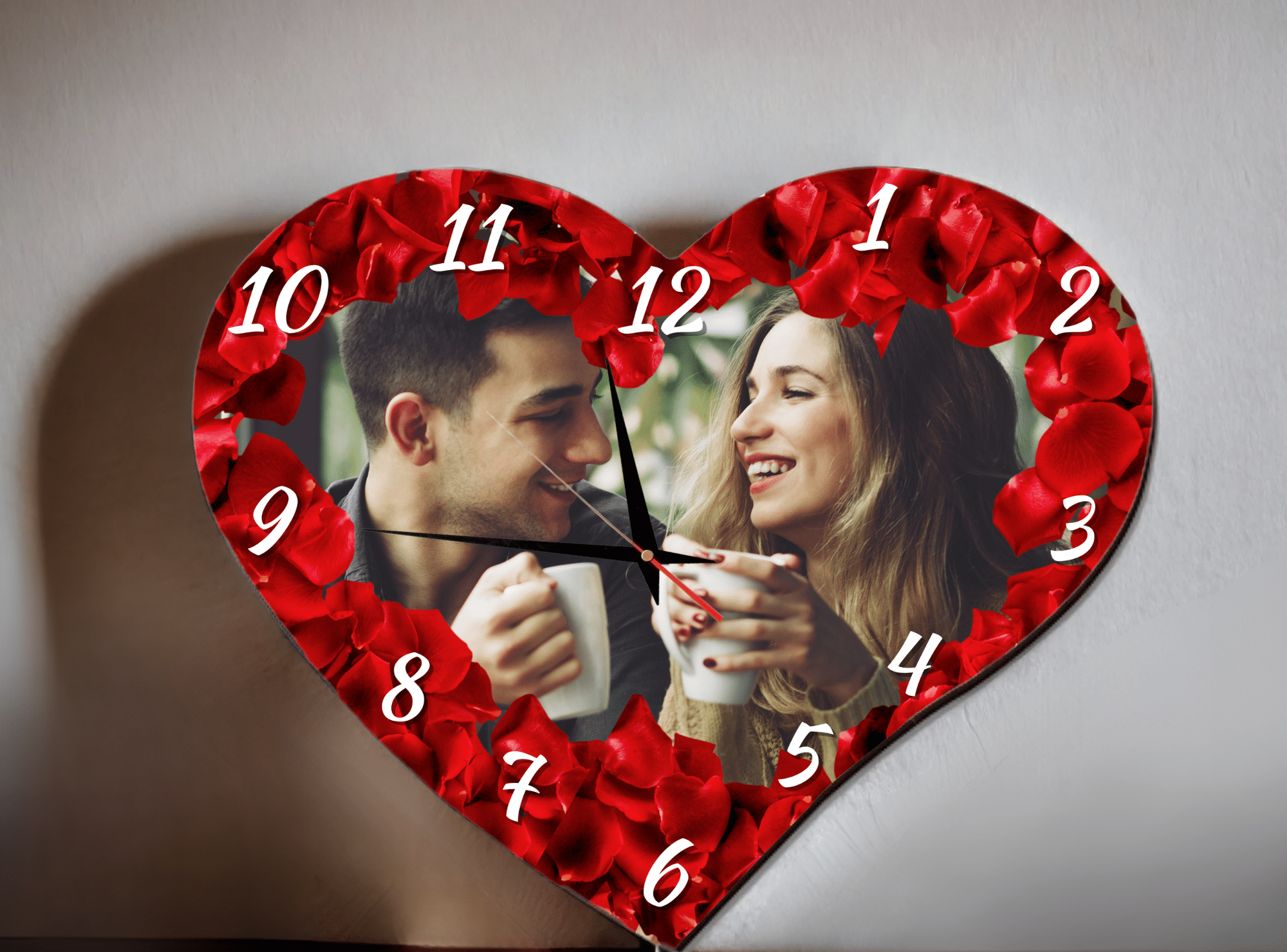 Ceas de perete personalizat, cadou pentru cuplu - Inima