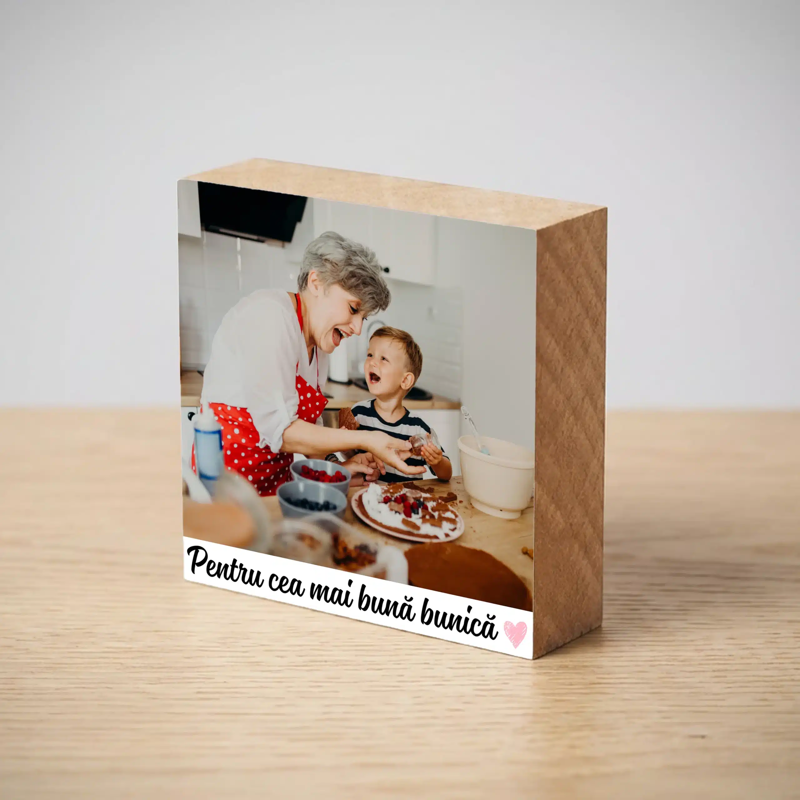 Tablou din lemn, patrat - Cadou personalizat bunica