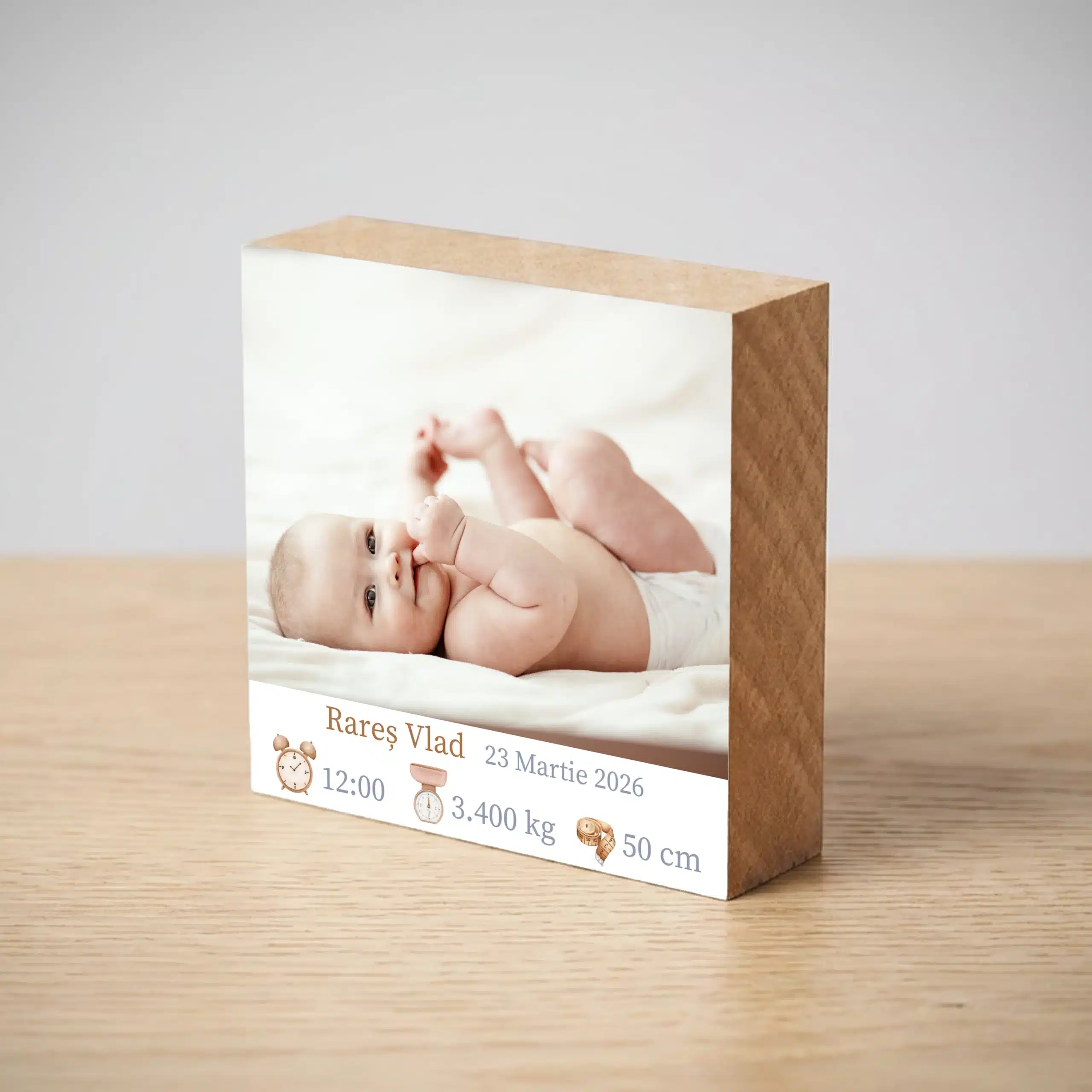 Tablou din lemn, patrat - Cadou personalizat bebe