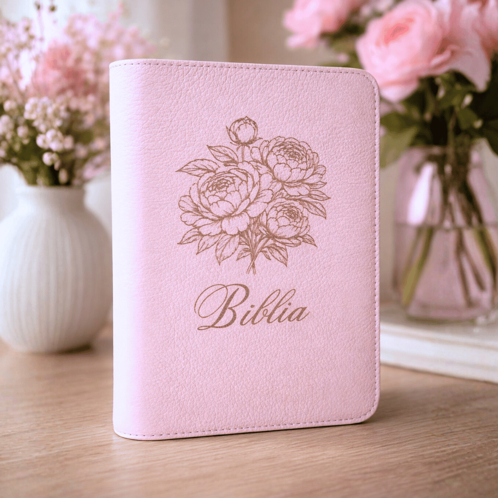 Biblie din piele, marime medie, roz pal, simbol gravat floral, fermoar, index, margini aurii, cuv. lui Isus cu rosu [057 PFI]