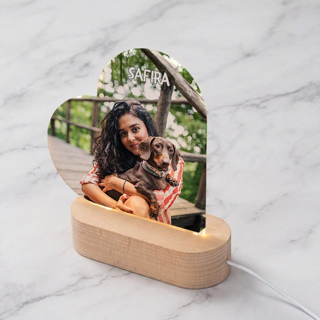 Lampa led personalizata cu poza si nume - cadou femei