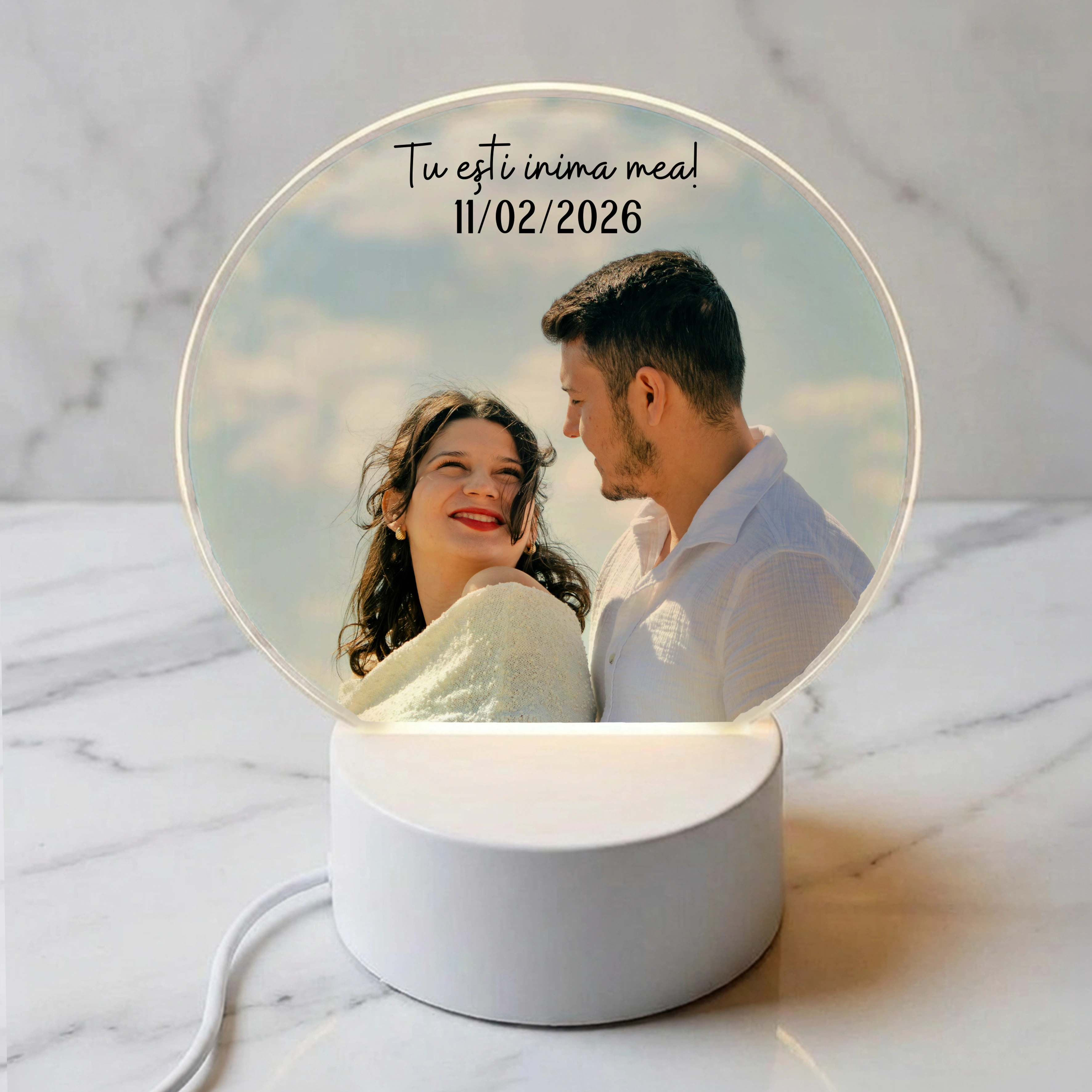 Lampa led personalizata cu mesaj de dragoste - cadou pentru cuplu