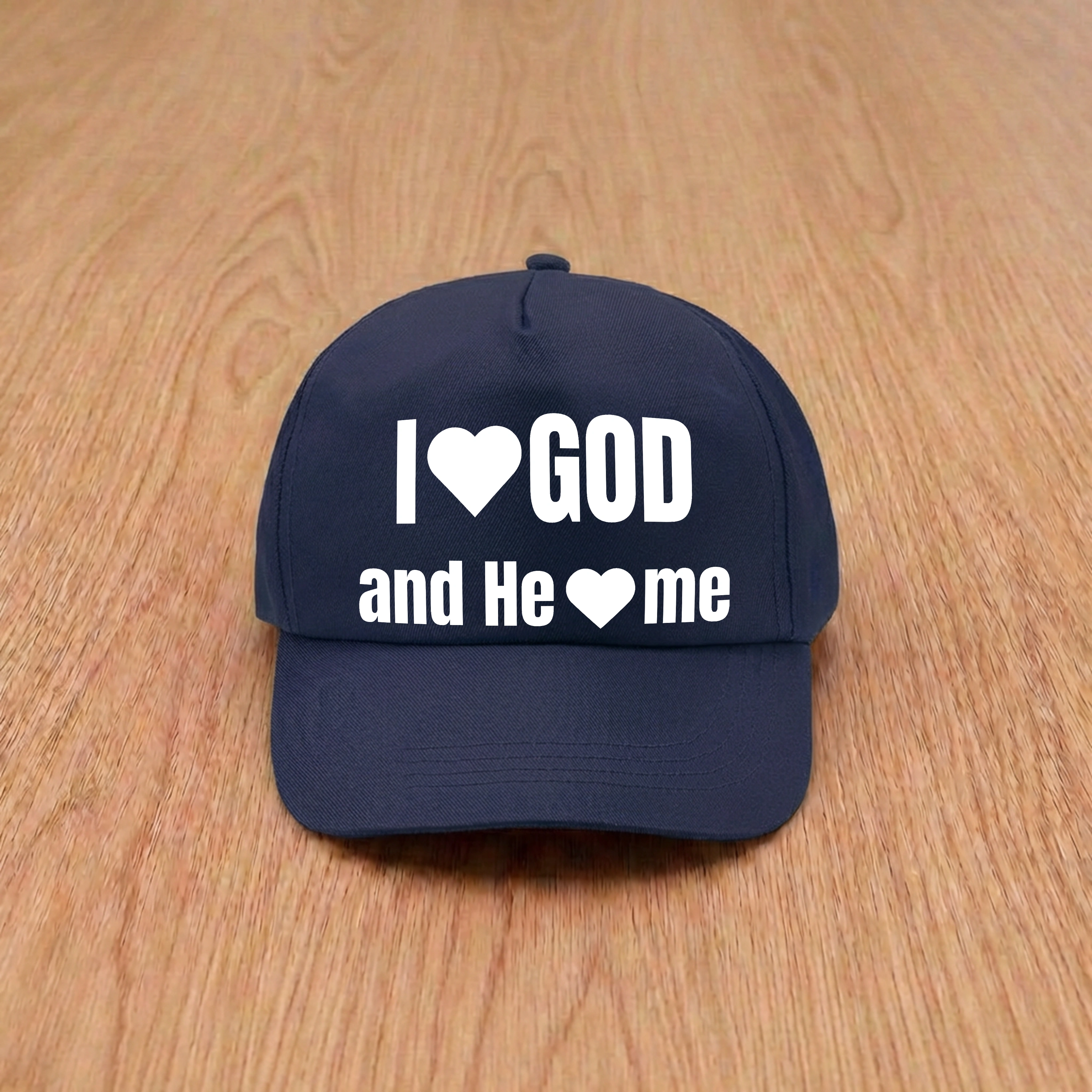 Sapca bleumarin, mesaj in engleza - I love God and He loves me