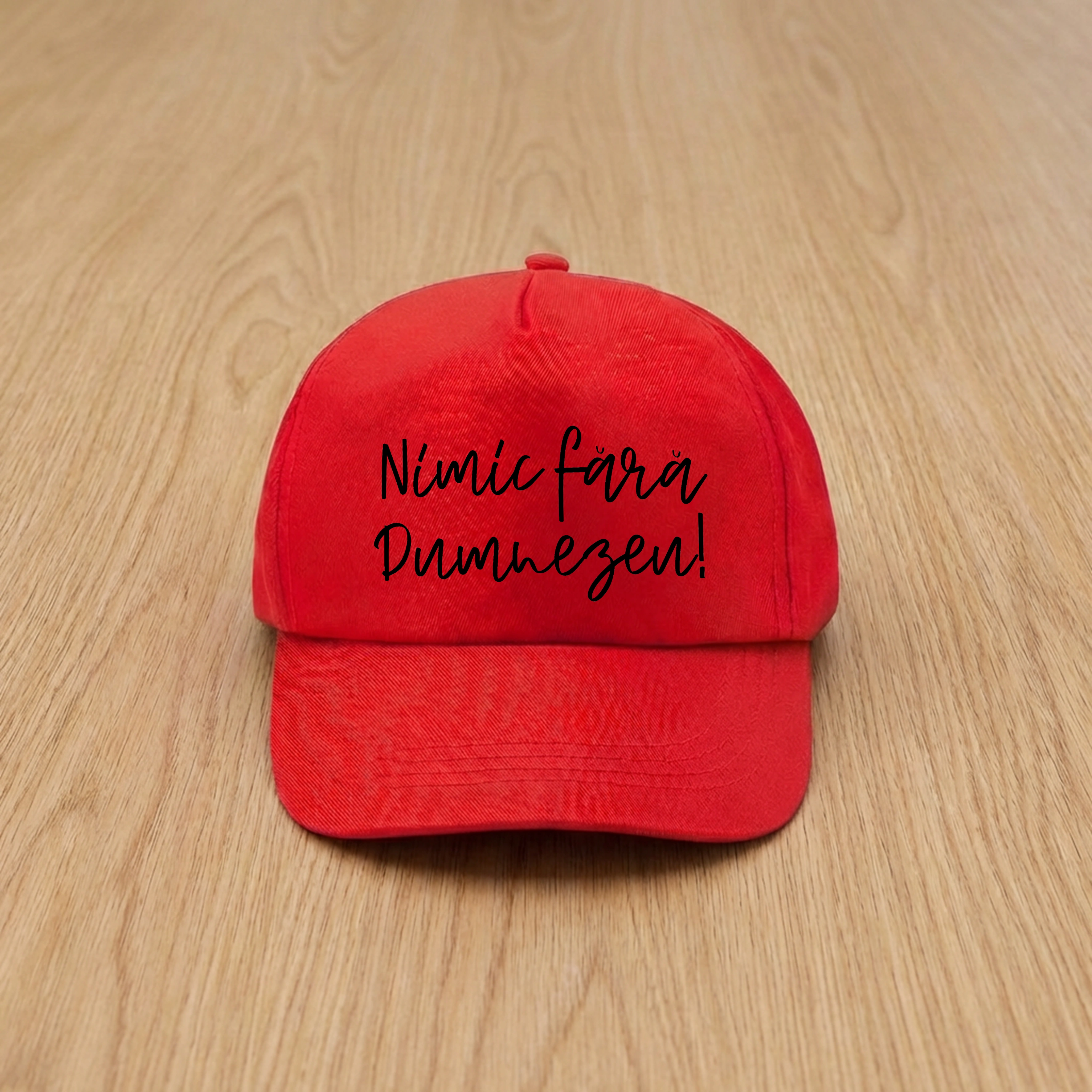 Sapca rosie, mesaj crestin - Nimic fara Dumnezeu!